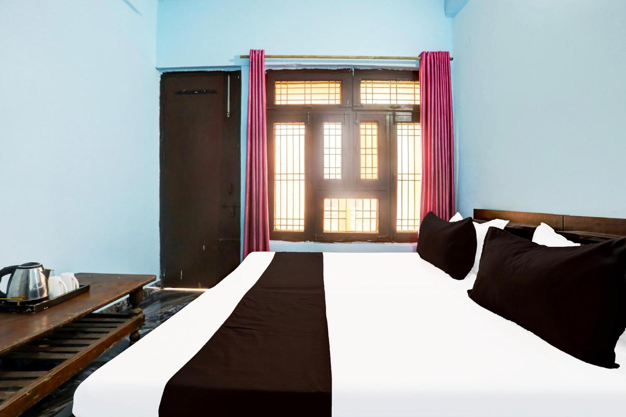 Spot On New Diamond Guest House Rudrapur Exteriör bild